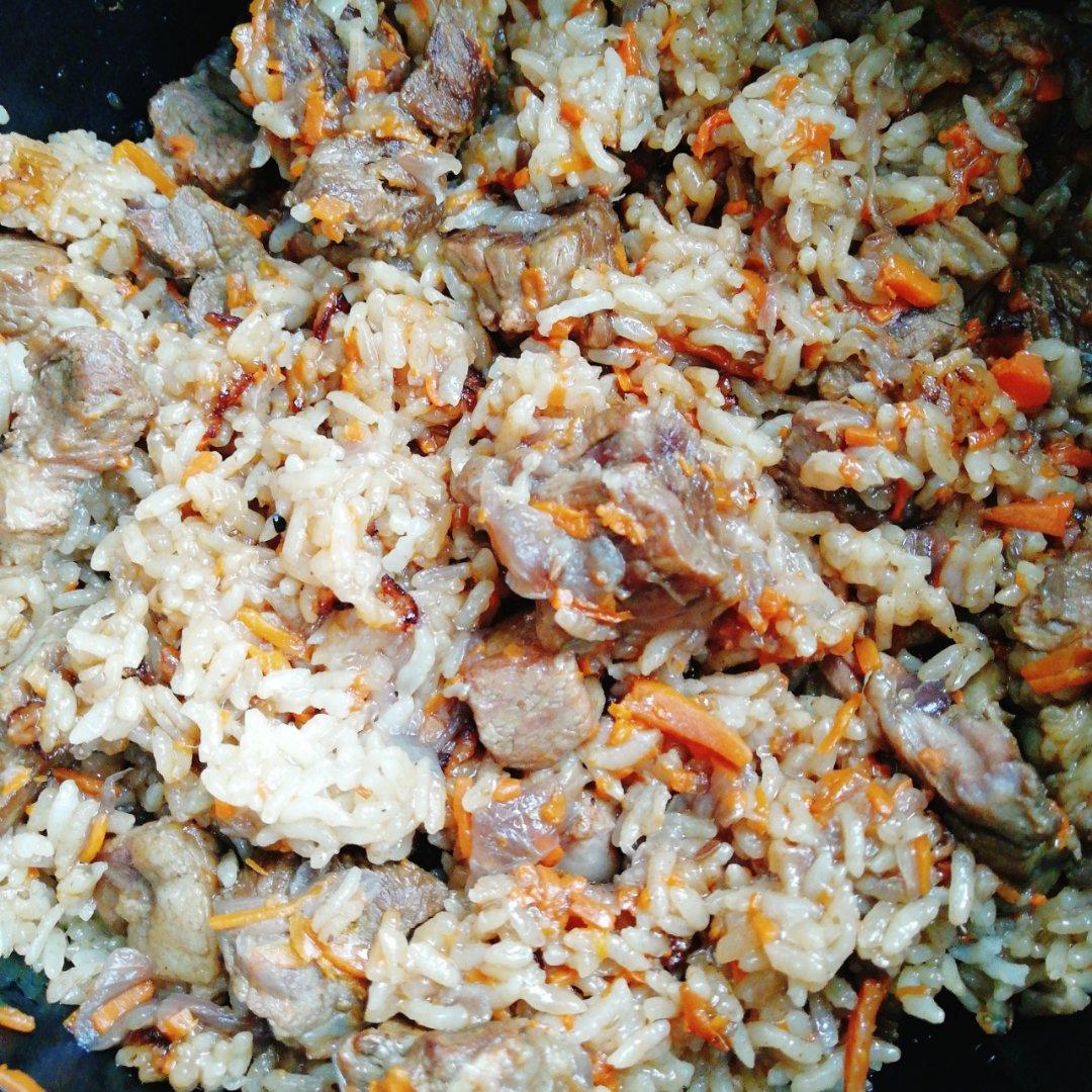 正宗新疆手抓饭