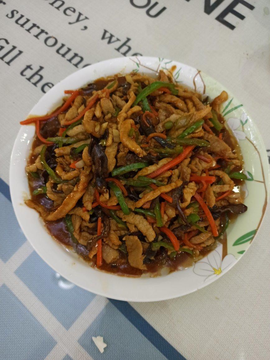 【原创】超下饭的家常川菜-鱼香肉丝（北方口味改良版）