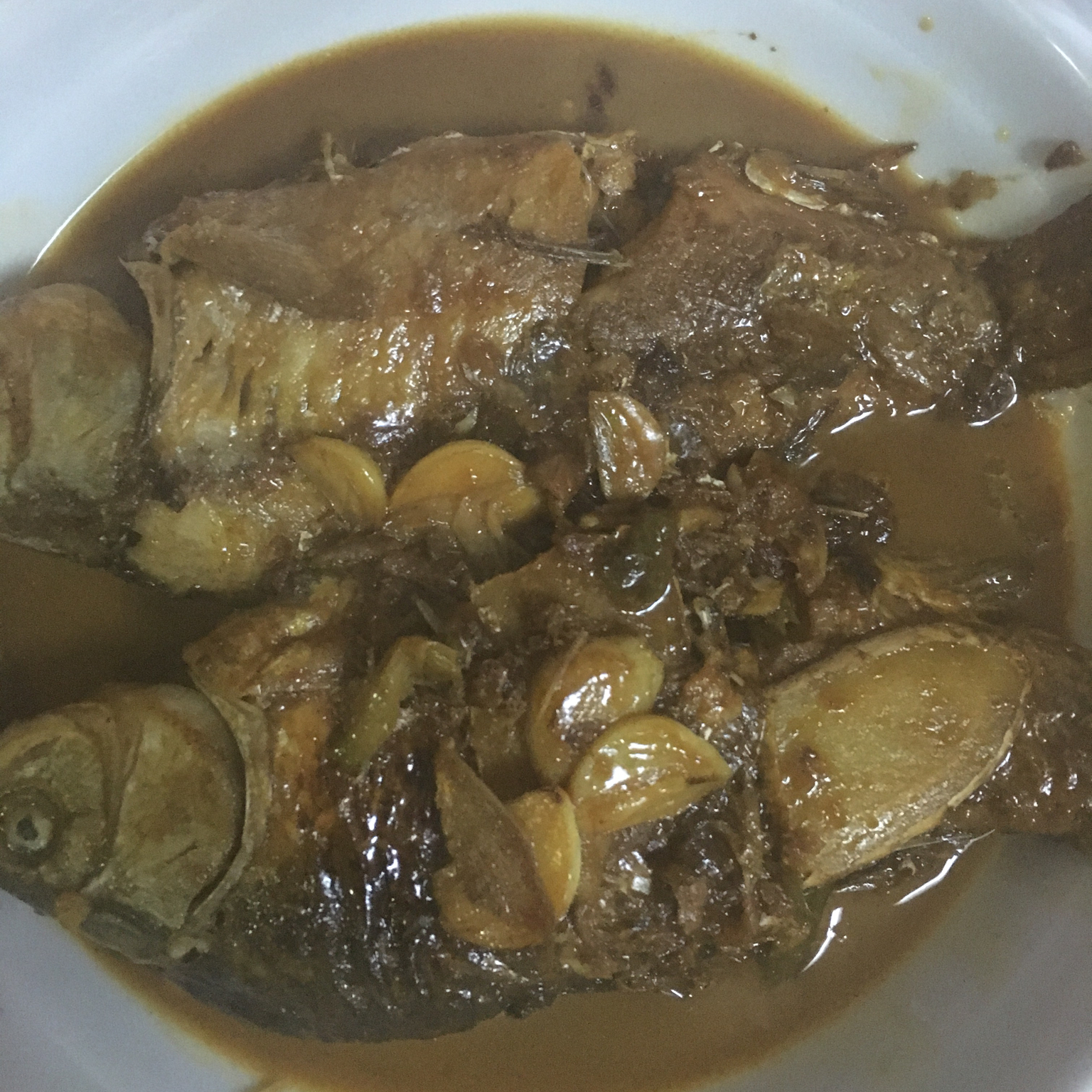 红烧鲫鱼