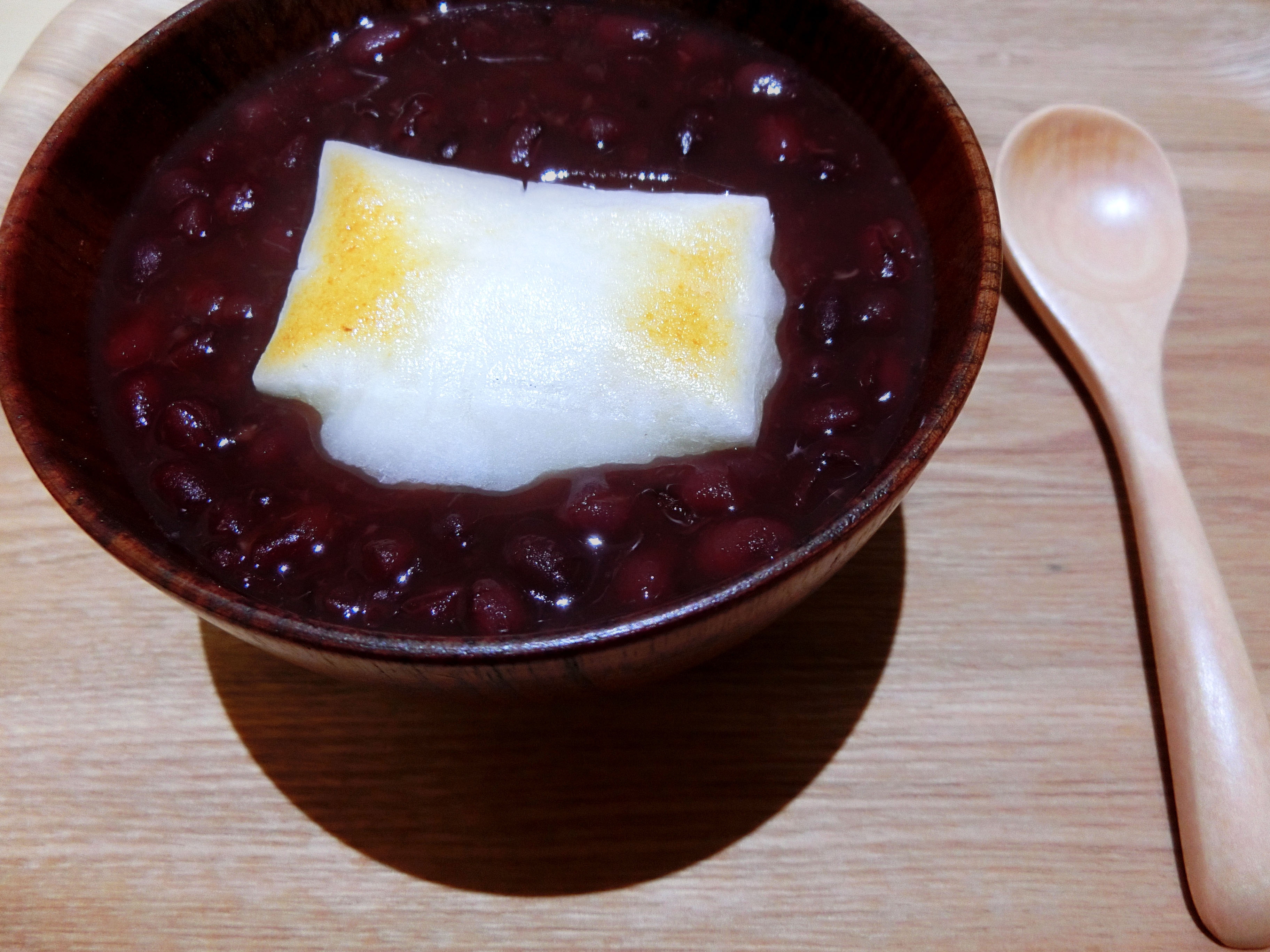 厨房的桃子做的日式麻糬红豆汤