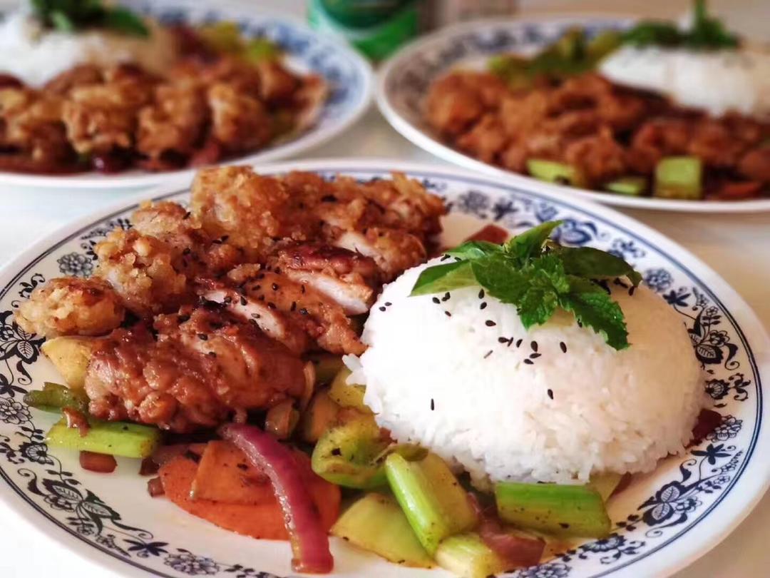 日式照烧鸡排饭