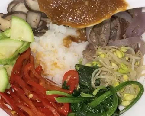 改良韩式拌饭（豆瓣酱版）