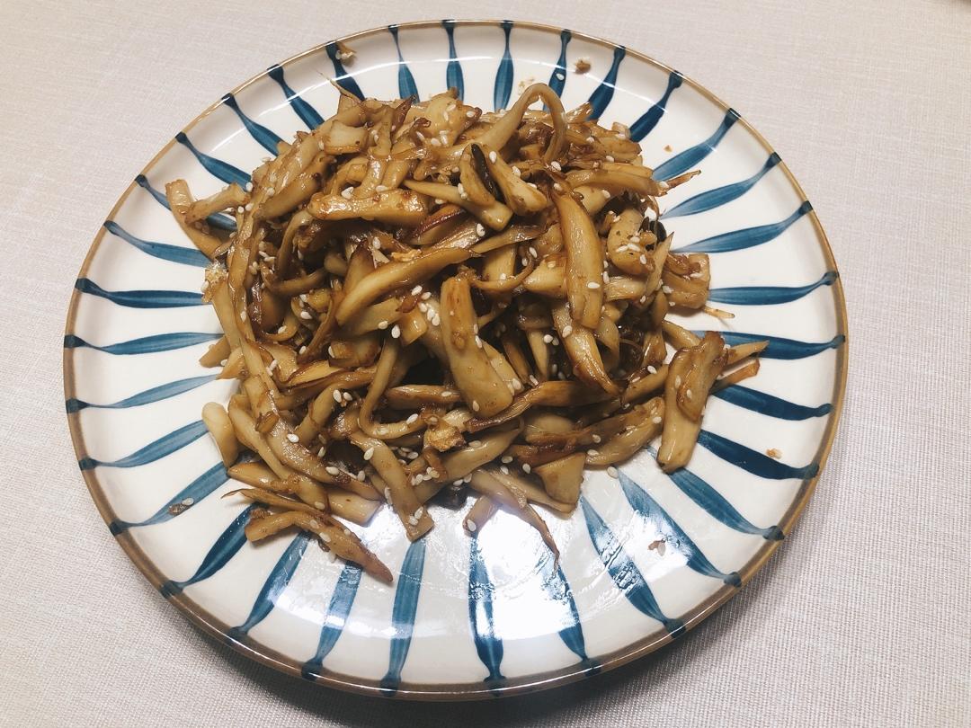 干煸手撕杏鲍菇