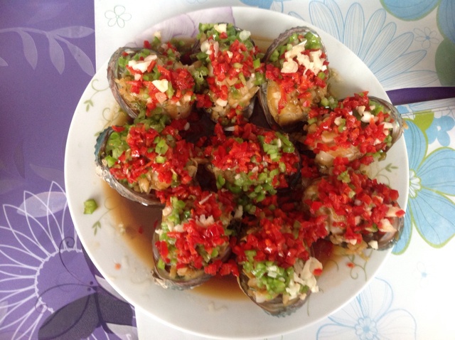 蒜蓉蒸鲜鲍