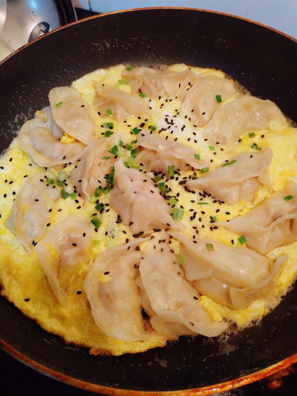抱蛋煎饺