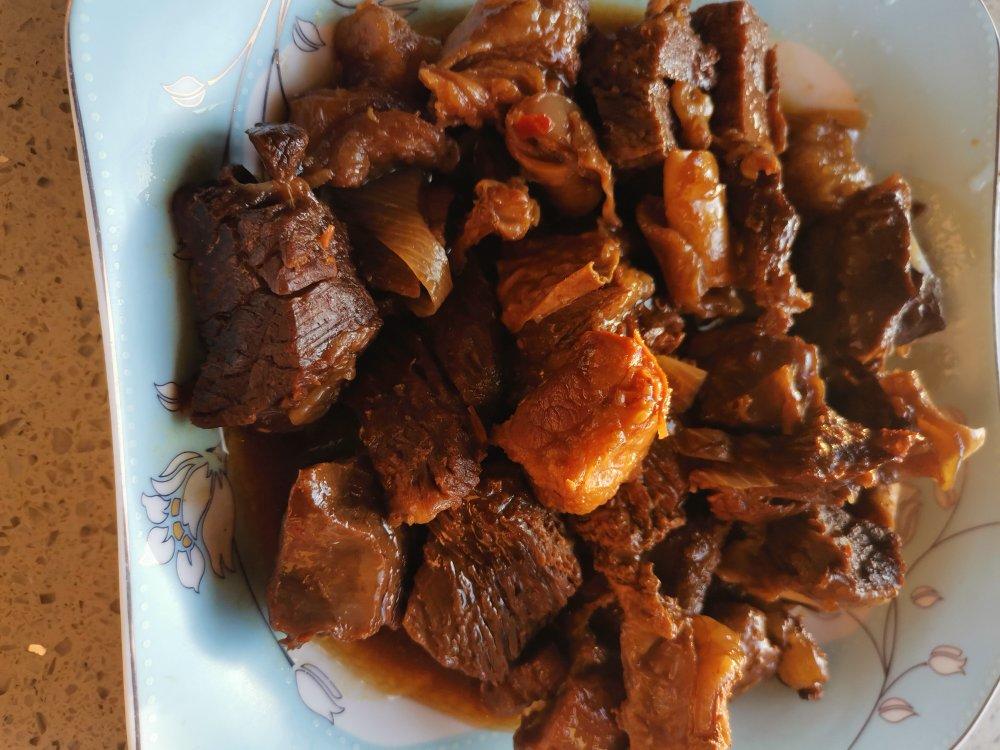 家常炖牛肉