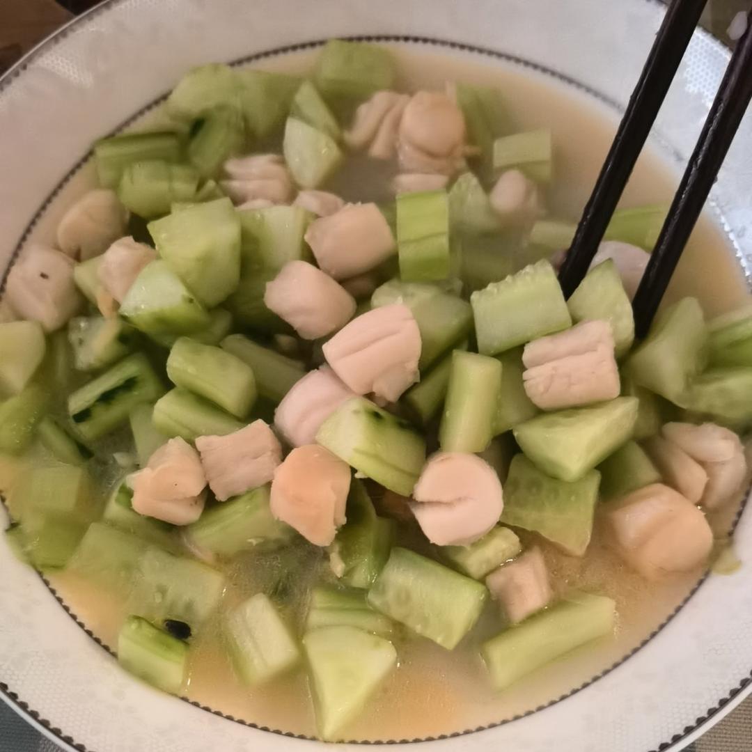 清炒瑶柱（扇贝）黄瓜丁