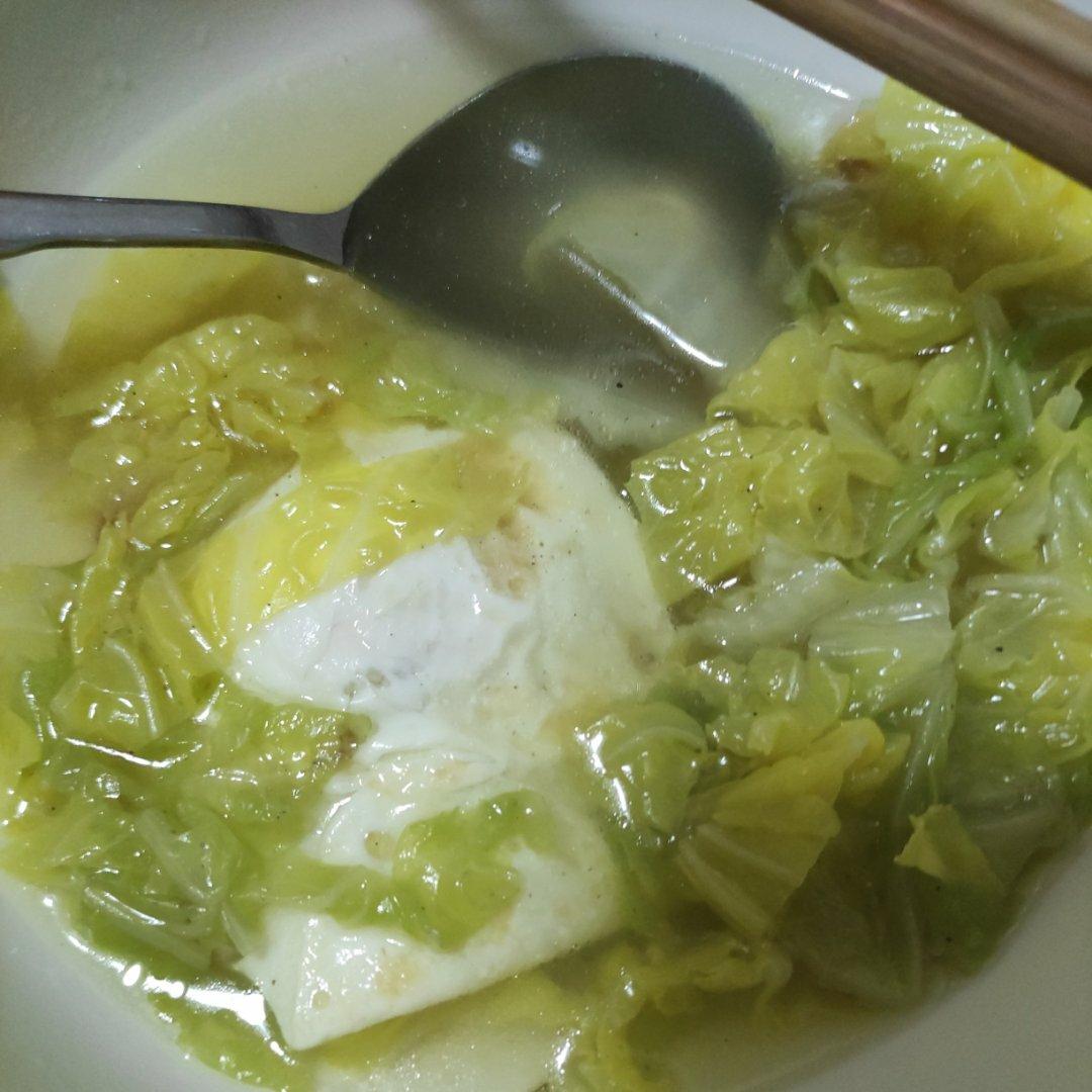 🌈冬天必喝的汤～萝卜白菜汤！简单又美味