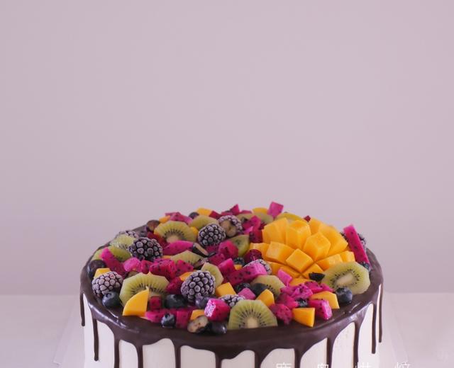 巧克力淋面水果蛋糕的做法