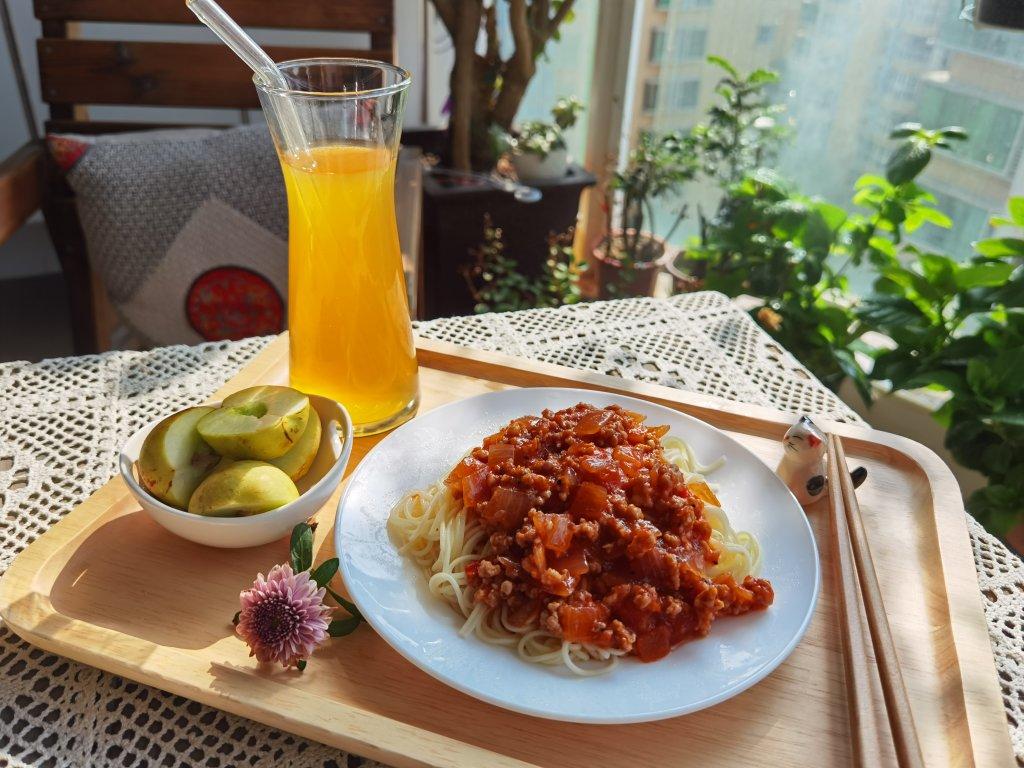 （完胜必胜客的）番茄肉酱意大利面～