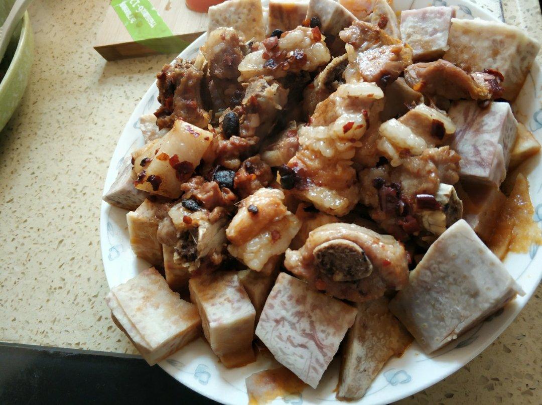 荔浦芋头蒸排骨