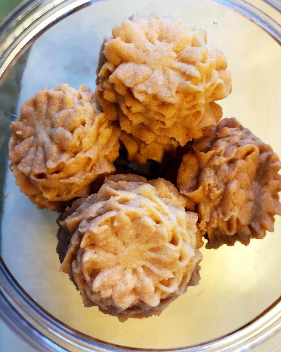 一抿即化酥到掉渣的珍妮曲奇云顶小花/烘焙视频饼干篇1