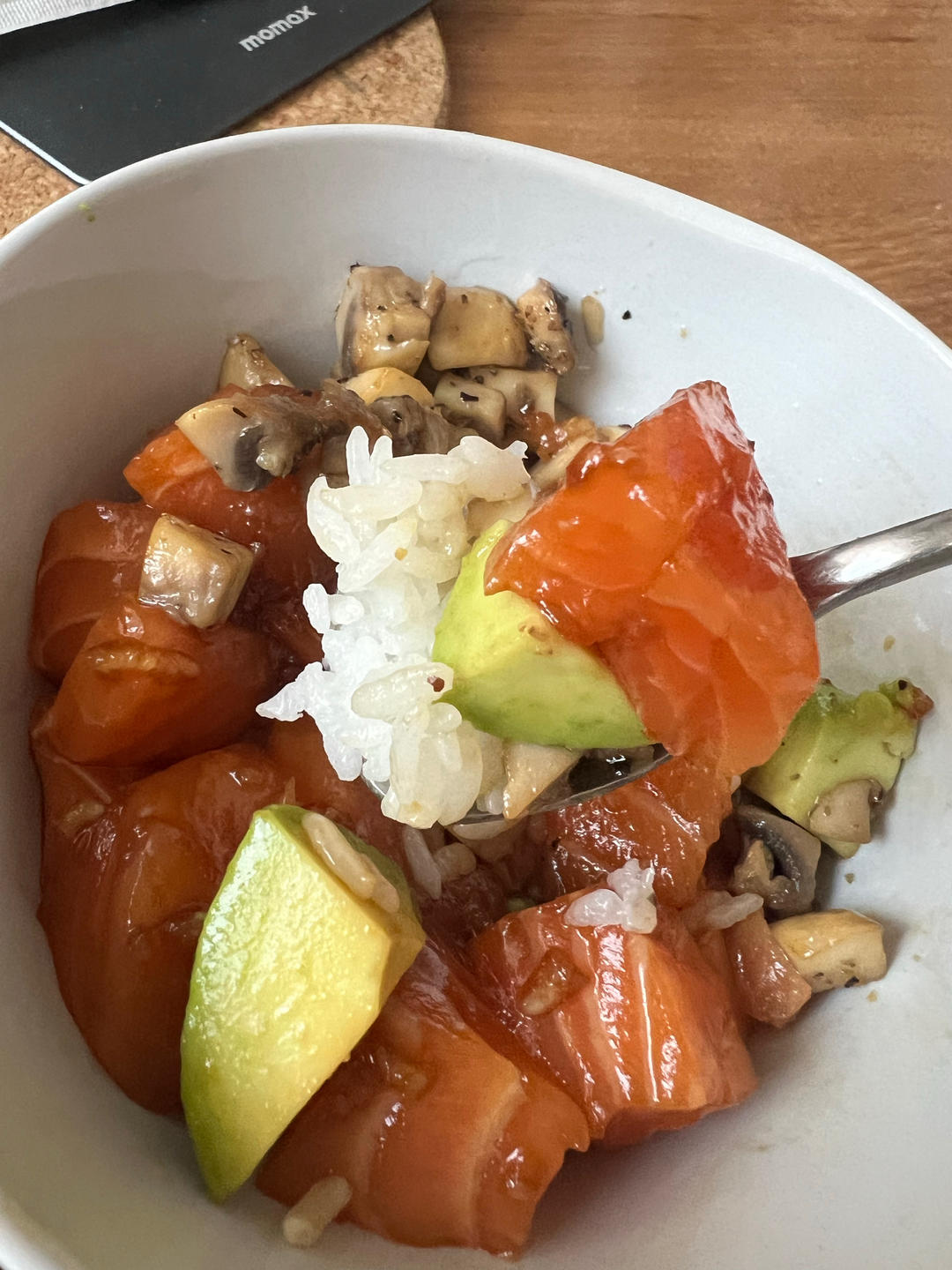 三文鱼牛油果拌饭