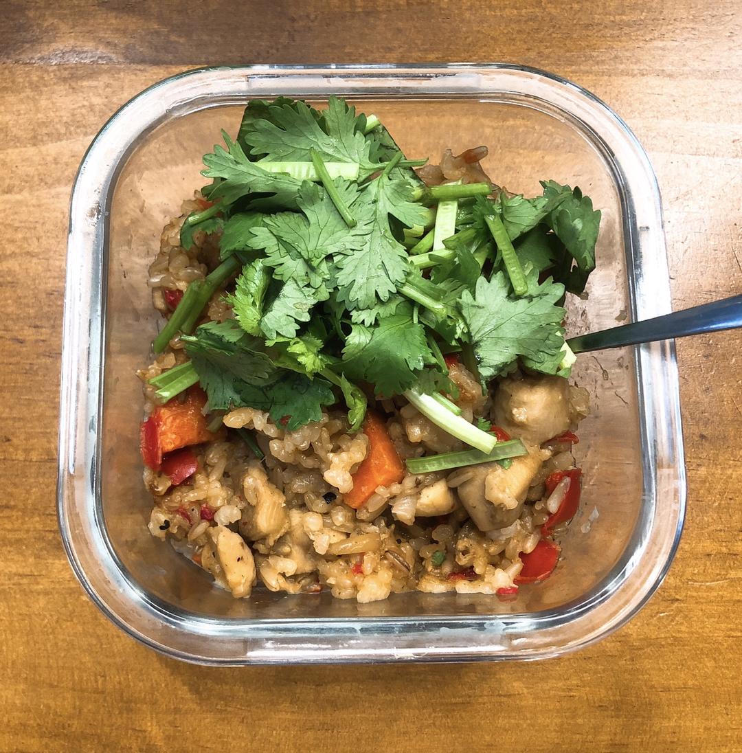 【健康三餐】香喷喷孜然鸡肉闷饭