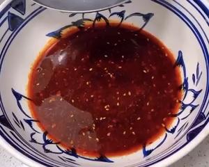 香极了的🥟素酸汤水饺🥟（香菇木耳胡萝卜馅）的做法 步骤10