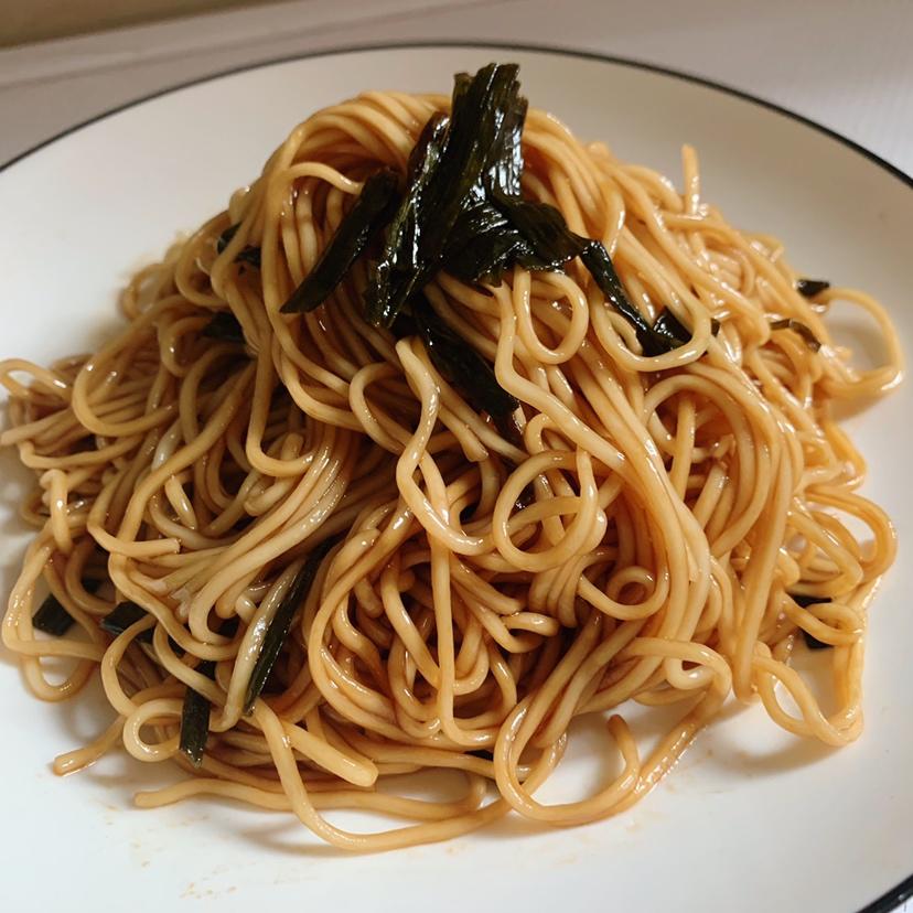 葱油拌面Spring Onion Noodles