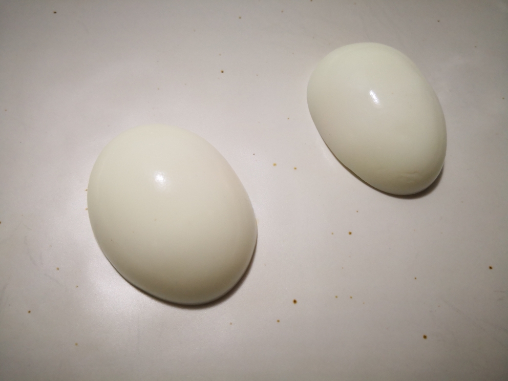 一颗会千变万化的白水蛋的做法 步骤6