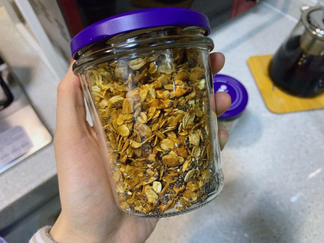 绝对好吃的少油少糖烤燕麦片-私房伴手礼（公开详细配方）