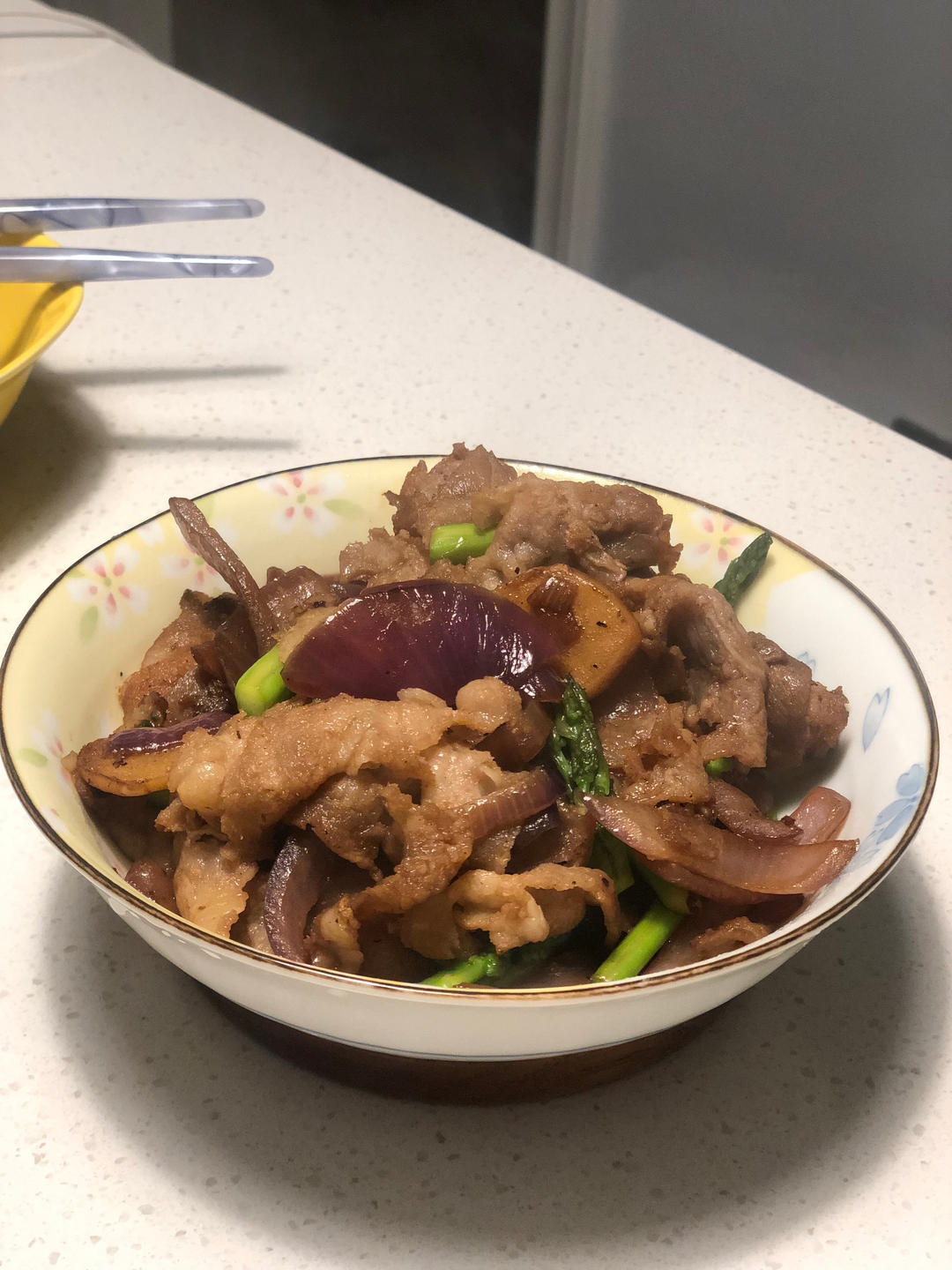 肥牛卷炒洋葱