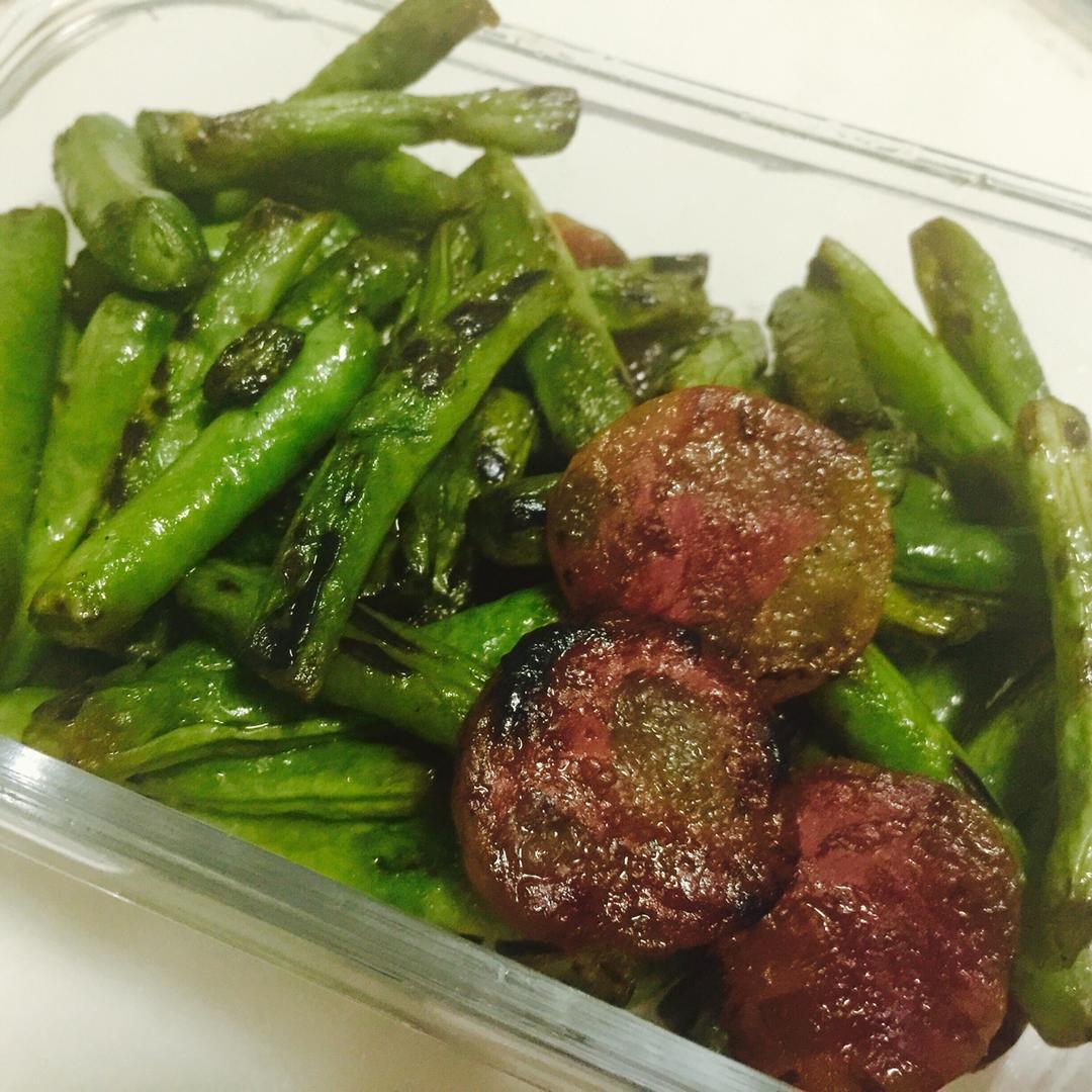 胡萝卜炒香菇