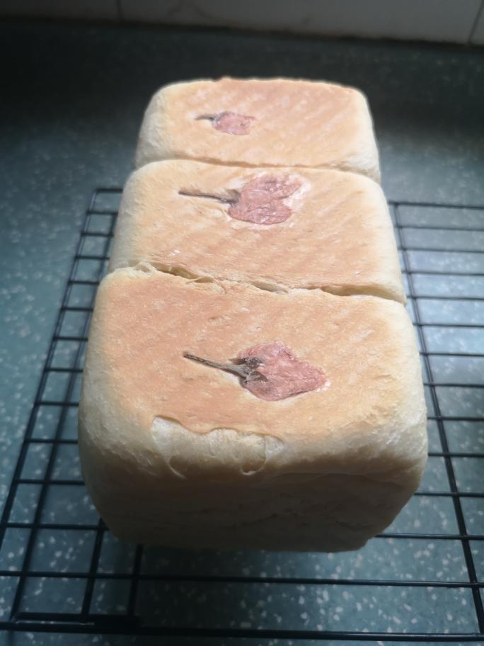 樱花日式土司的做法