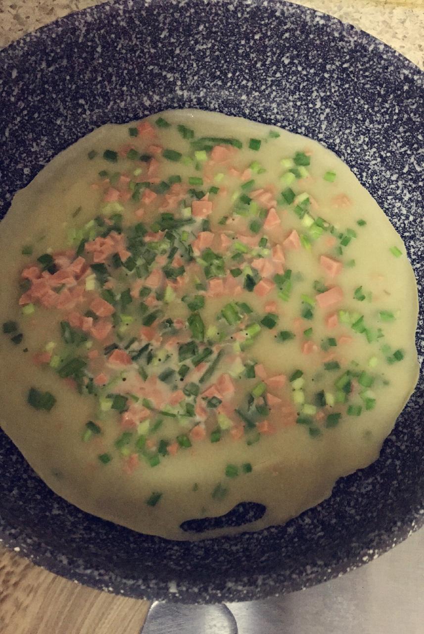 韭菜鸡蛋摊饼