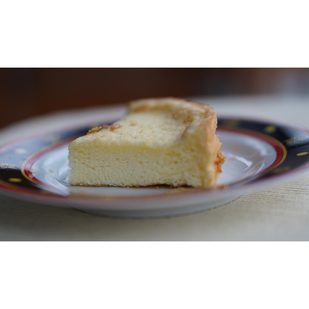 超简单完美戚风蛋糕（6寸2蛋）附打发、翻拌、脱模视频