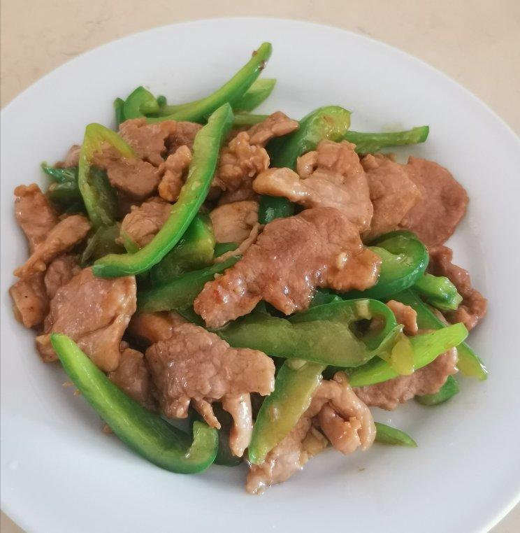 巨下饭的青椒炒肉丝