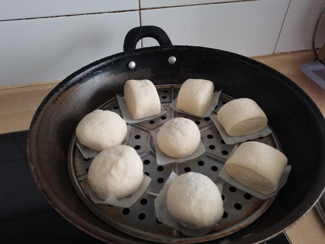 一发奶香小馒头，口感特别好！