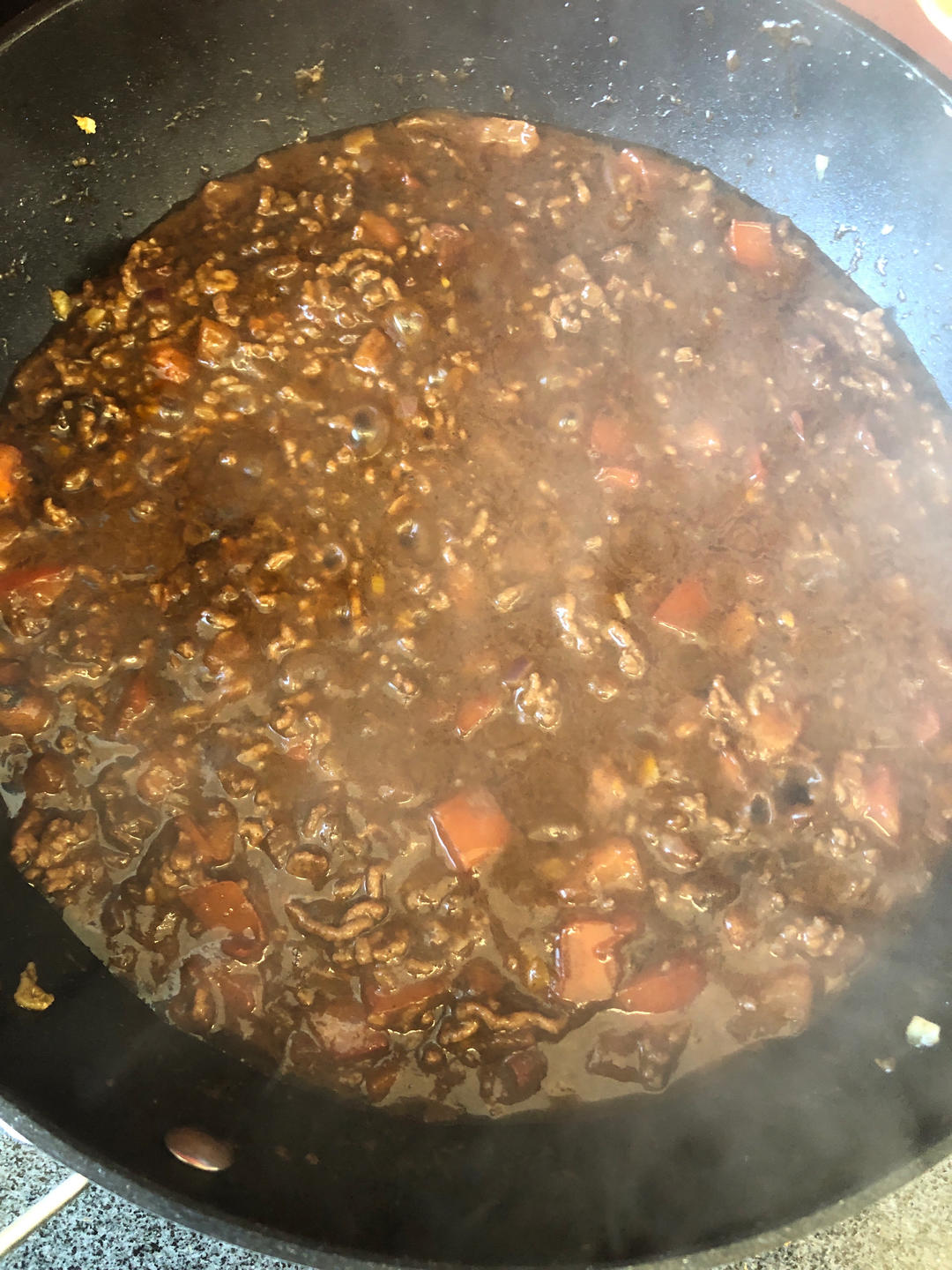 好吃到舔盘的肉酱意粉，超过瘾