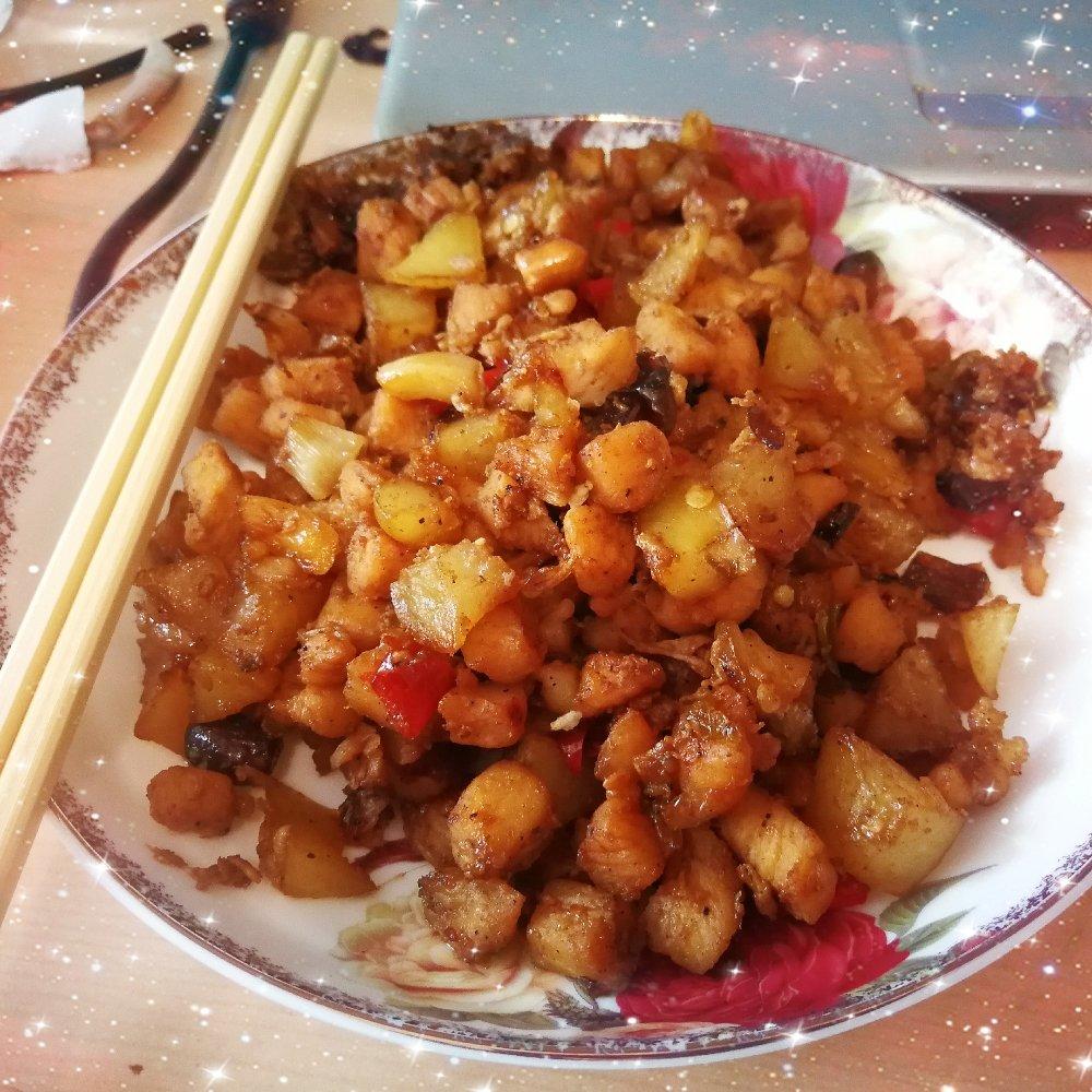 一道怎么做都好吃的干煎土豆鸡丁（红烧，咖喱，椒盐，孜然）