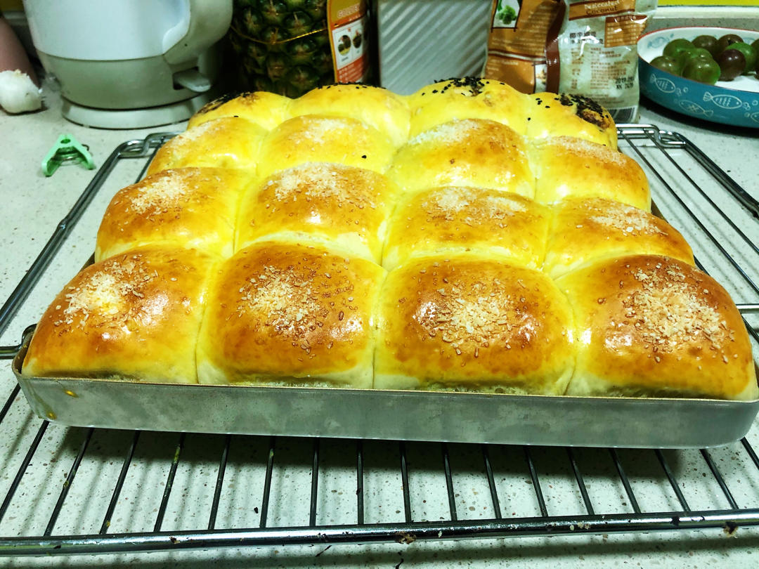 🥛超简单快手，柔软拉丝，一次发酵，牛奶小餐包