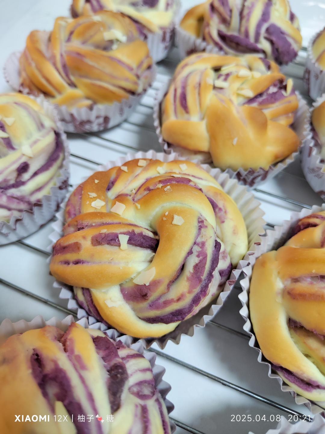 香芋牛奶手撕方包