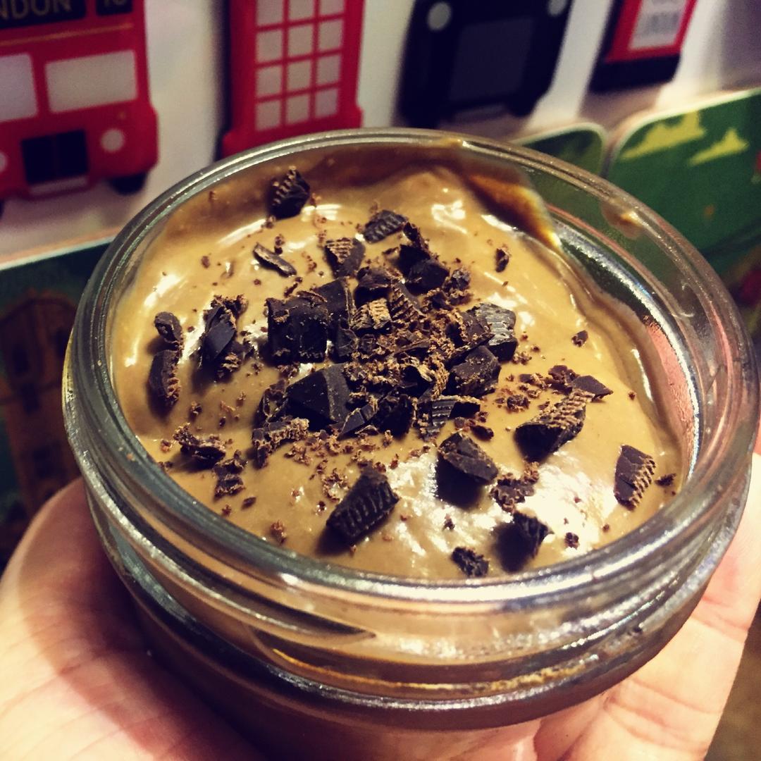 经过资深巧克力迷检验的牛油果可可慕斯（Paleo+Gluten Free)