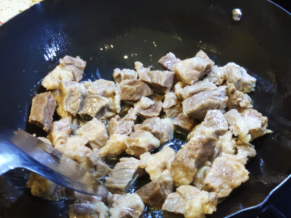 超好吃的笋干炖牛肉（类似红烧牛肉面的味道）的做法 步骤5