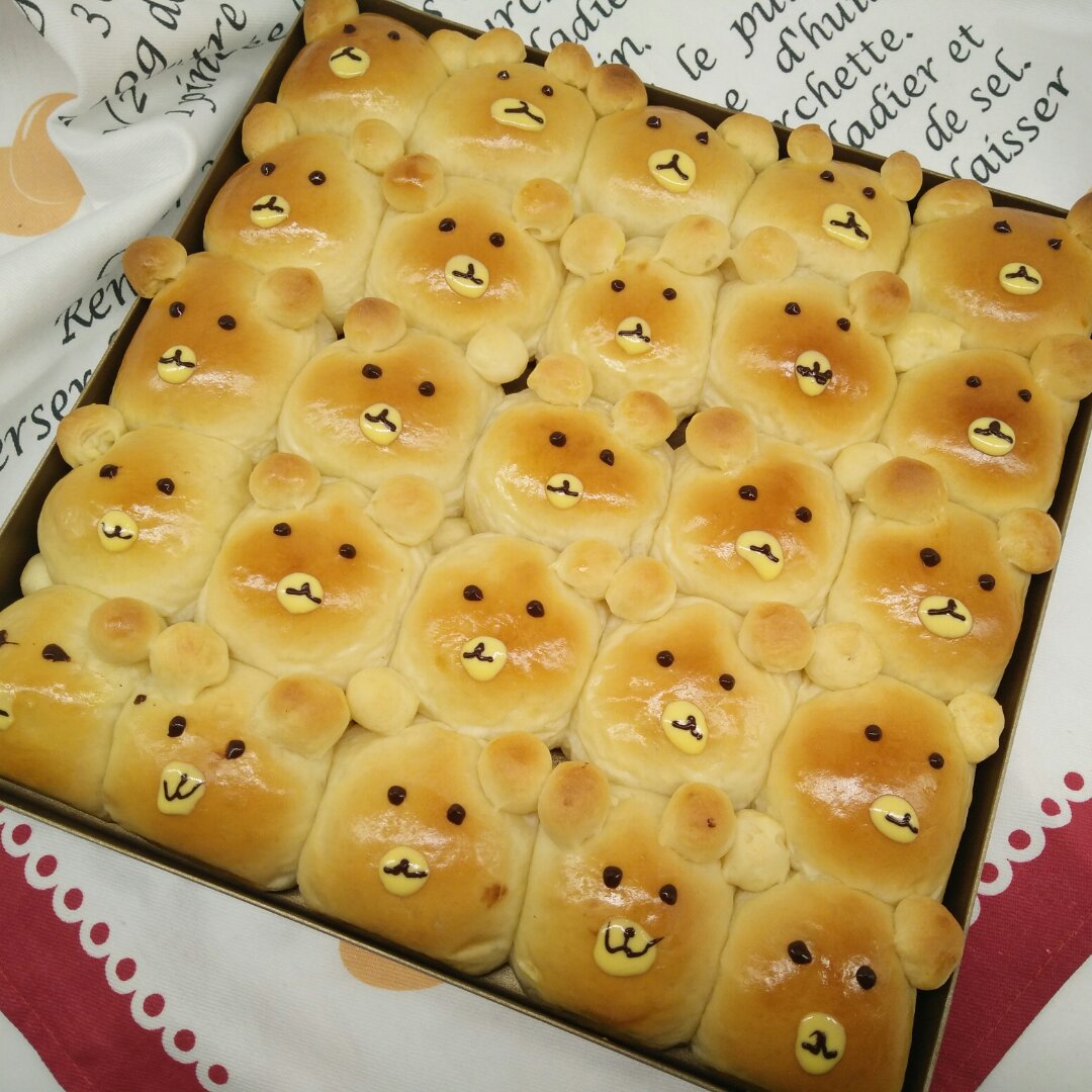 小熊挤挤面包