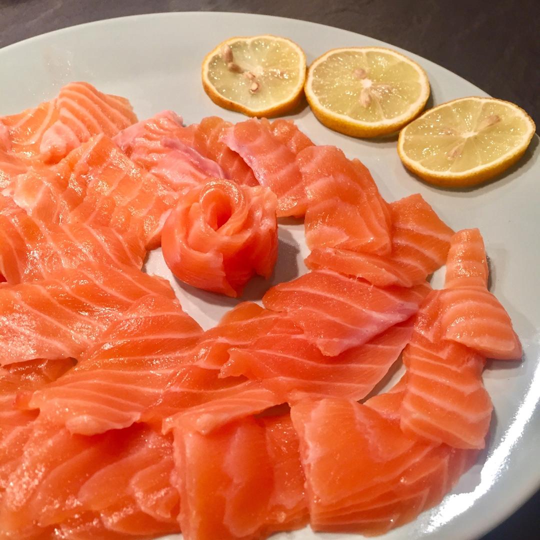 刺身三文鱼