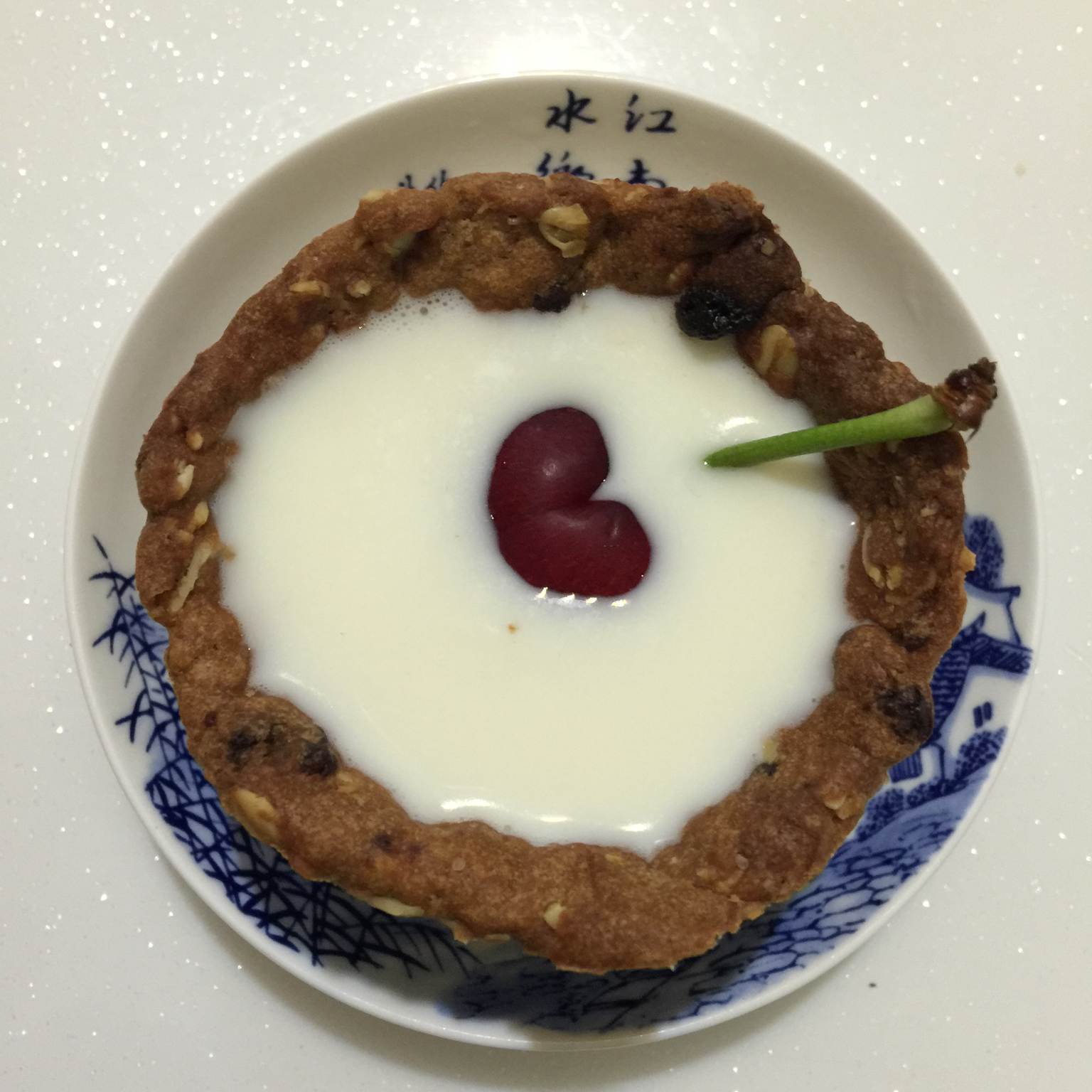 【视频食谱】巧克力燕麦曲奇杯