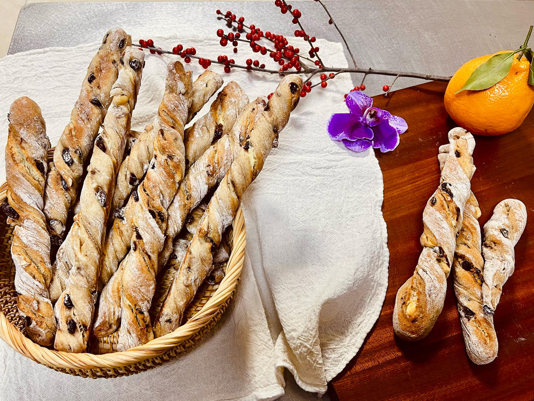 像一根树枝的面包，网红店招牌全麦坚果棒！