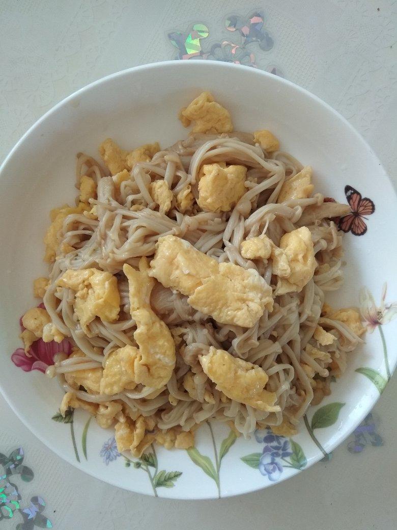 香滑爽口金针菇炒鸡蛋