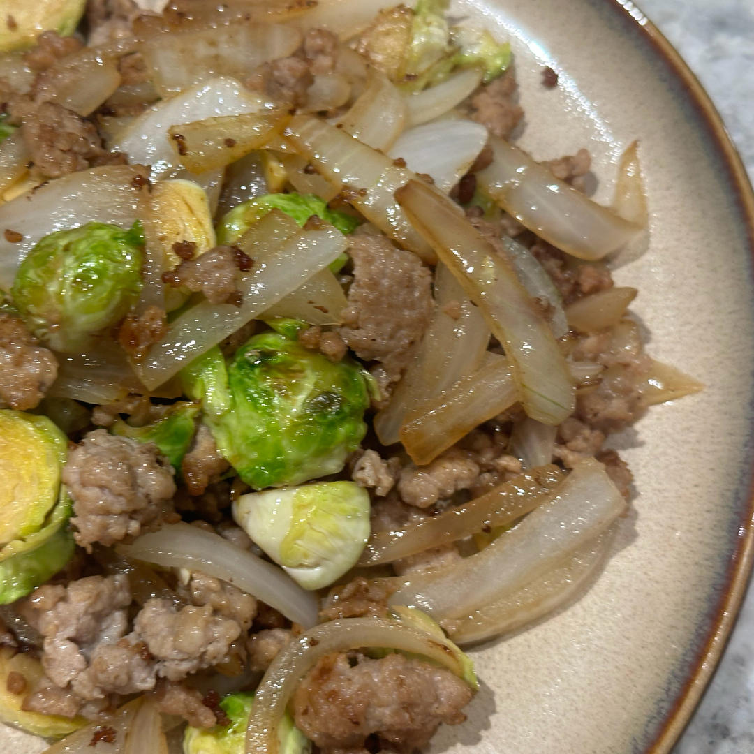洋葱炒肉（宝宝爱吃）