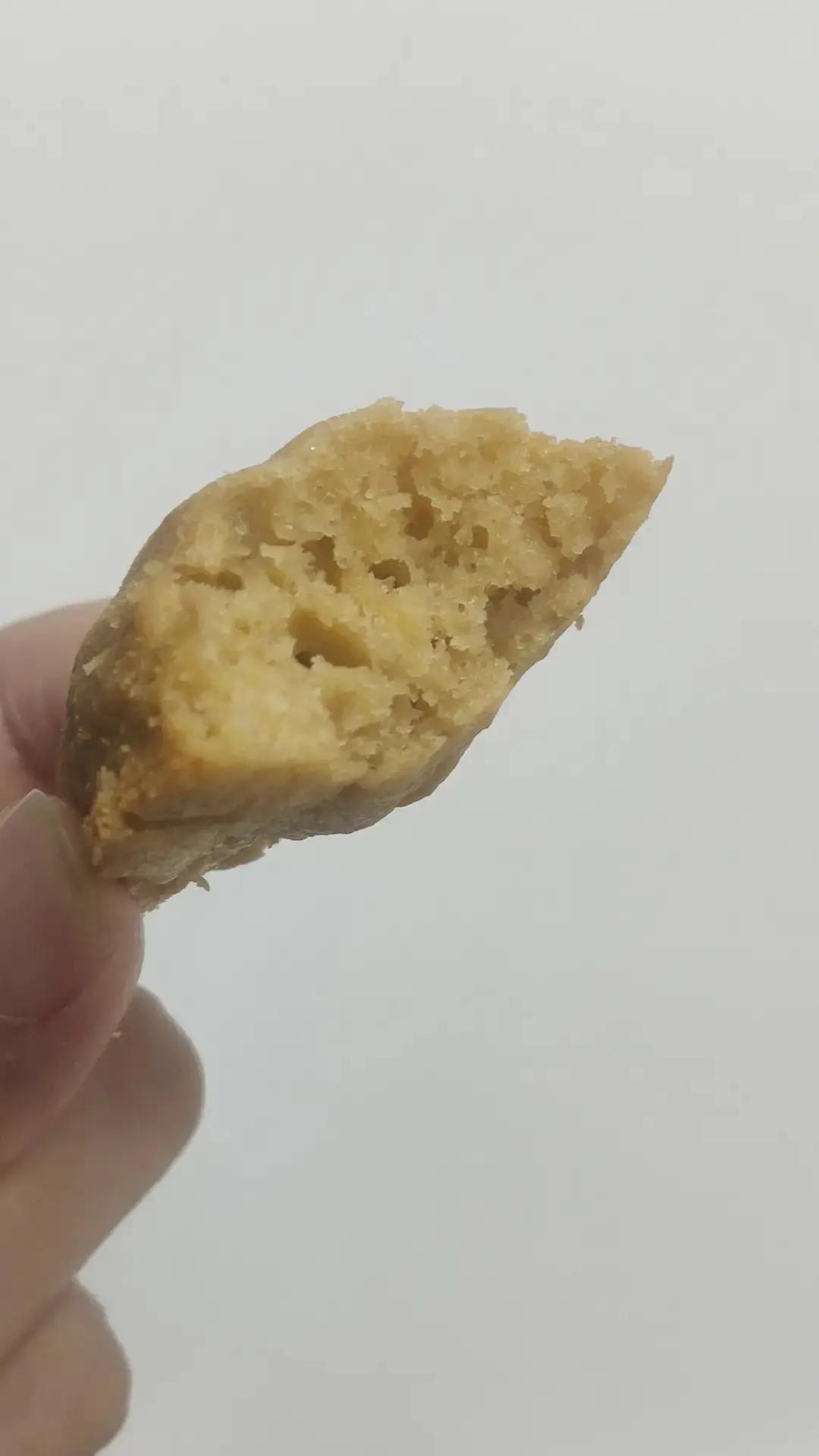 小朋友不爱香蕉，我们香蕉做蛋糕即好看又好吃，孩子们抢着吃！！