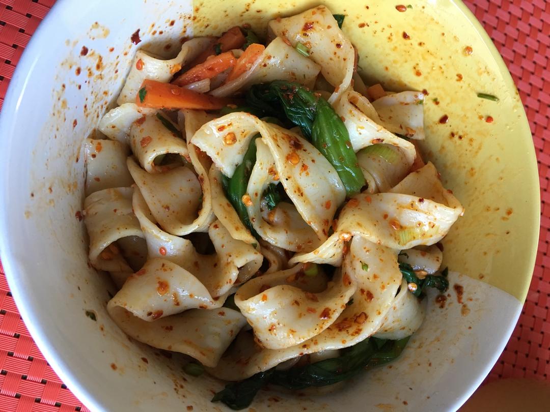 油泼辣子biangbiang面