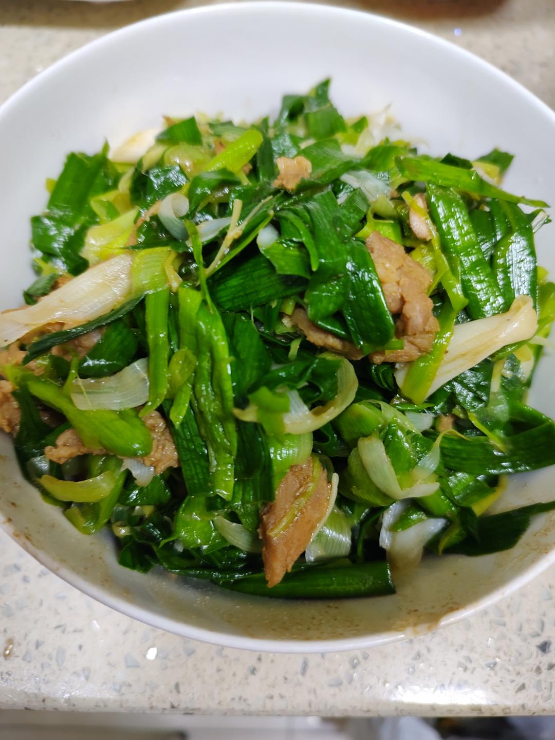 大蒜炒肉