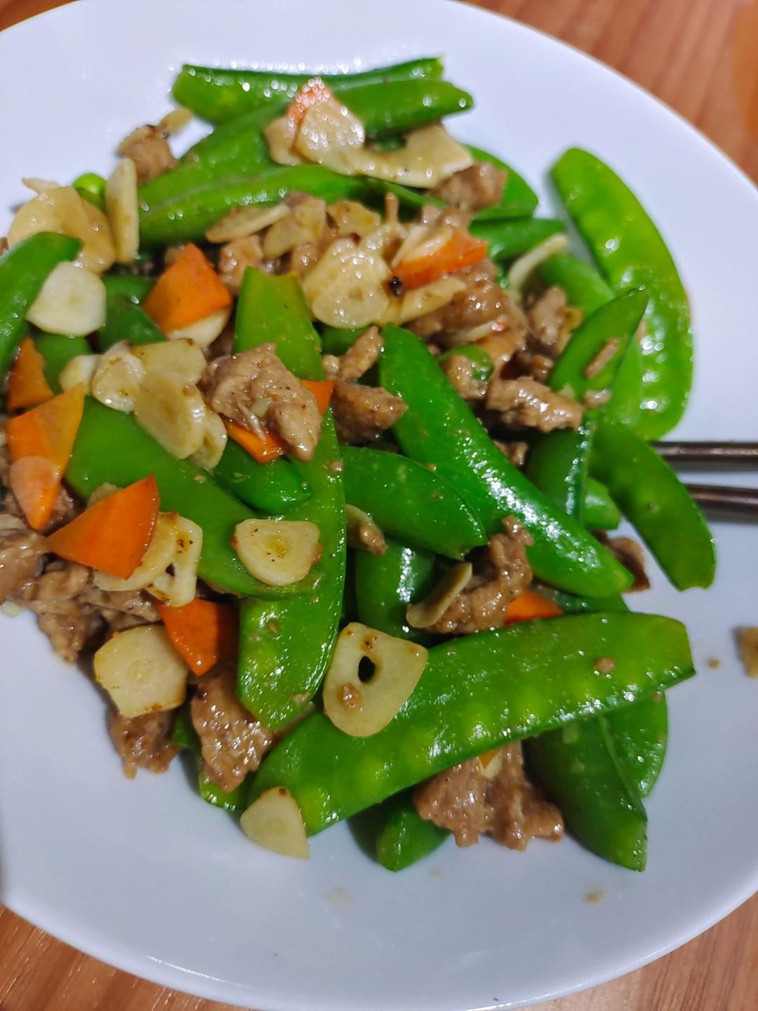 超级简单的 荷兰豆炒肉