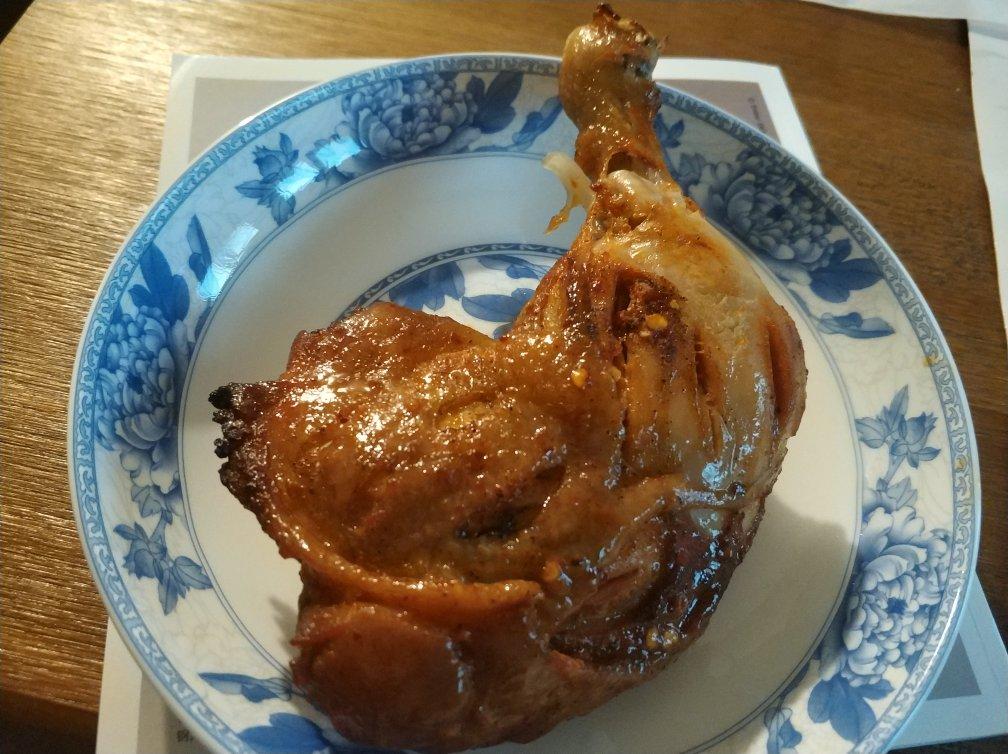 脆皮烤鸡腿