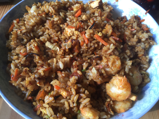 小时候的酱油炒饭