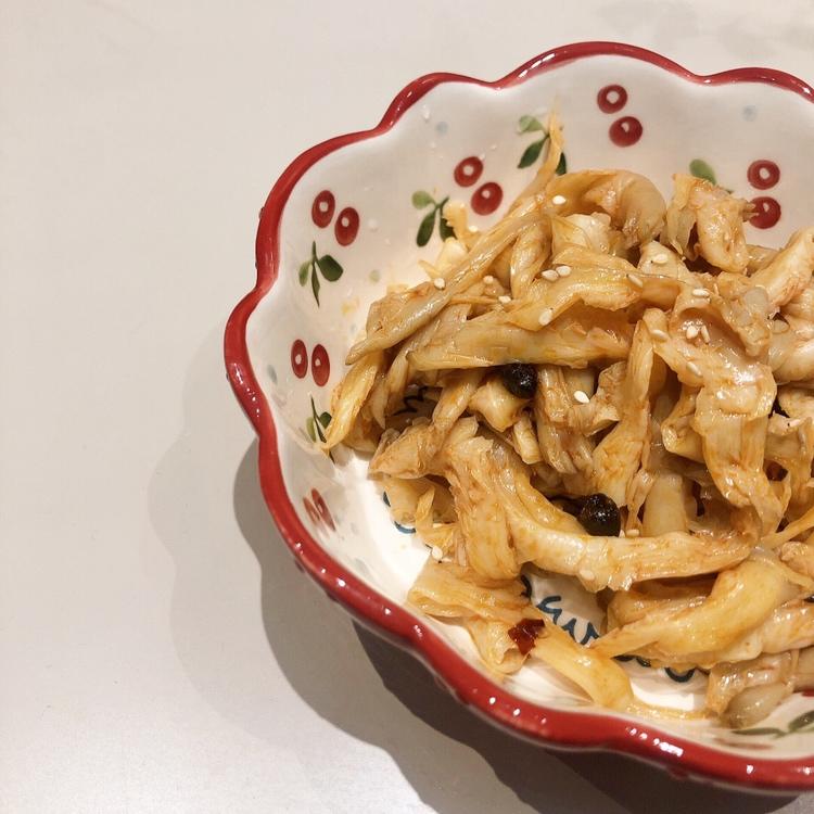 凉拌蘑菇
