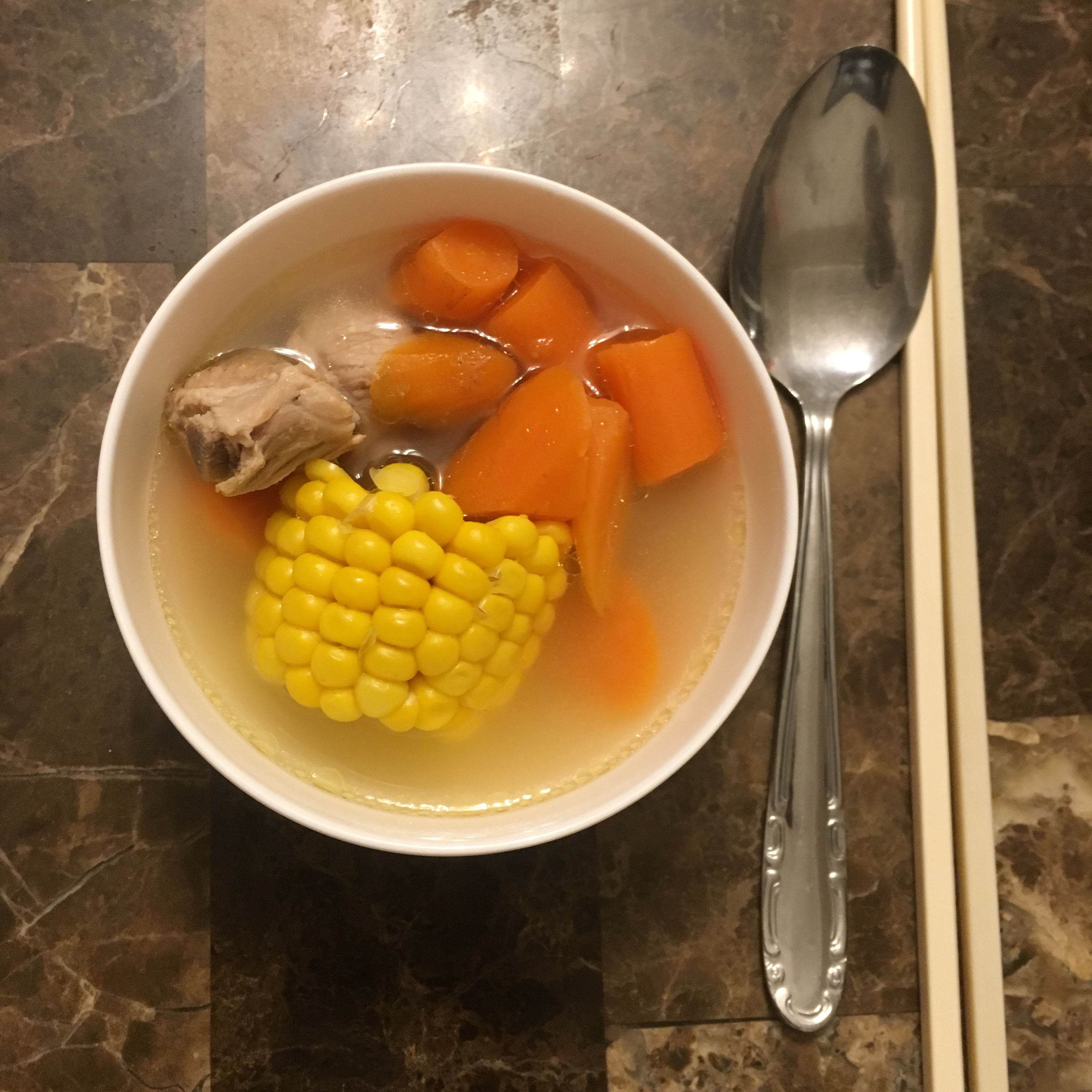 玉米小排汤