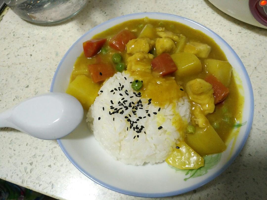 鸡肉咖喱饭